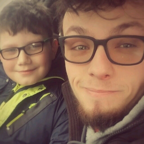 Meet your Posher, Trina - Picture 1 of 1